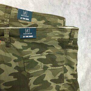 George Mens Camo Cargo Shorts size 44 Stretch Camouflage Green - Lot 2 Pair NEW!